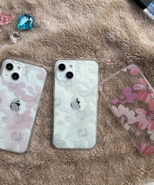 CECIL McBEE（セシルマクビー）の「iPhone17 iPhone17Pro iiPhoneAir iPhone16 iPhone16Pro iiPhone16e 16ProMax 16Plus iPhone15 iPhone14 iPhone13 iPhone15Pro セシルマクビー [花柄プリントTPUクリアケース/スイートピー]（スマホケース/カバー・レディース・ブルー/ホワイト/ピンク/レッド系その他/パープル・iPhone 16/iPhone 16 Pro/iPhone 13/14/15/iPhone 15 Pro/iPhone 16e/iPhone 16 Pro Max/iPhone 16 Plus）」の19枚目の写真