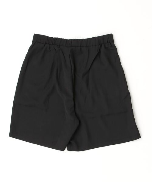 SallyLunn(サリーラン)の「ハーフタックパンツ(スラックス・レディース・ブラック/ベージュ・MEDIUM/LARGE)」の9枚目の写真