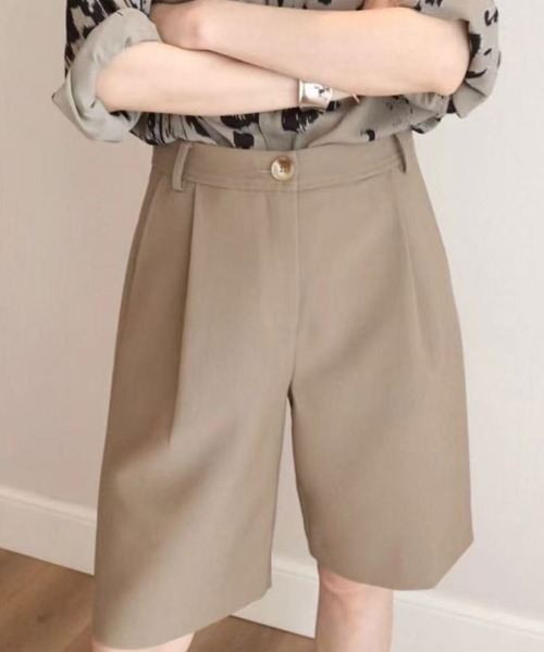 SallyLunn(サリーラン)の「ハーフタックパンツ(スラックス・レディース・ブラック/ベージュ・MEDIUM/LARGE)」の6枚目の写真