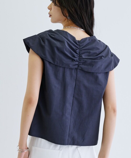 GALLEST（ギャレスト）の「ドレープフォルムブラウス（シャツ/ブラウス・レディース・ホワイト系/ネイビー・38）」の13枚目の写真