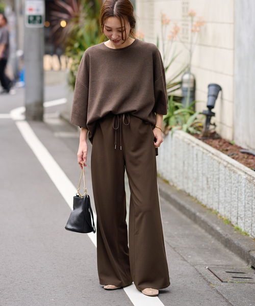 JOURNAL STANDARD relume(ジャーナルスタンダード レリューム)の「カットジャージーラインパンツ(その他パンツ・レディース・ブラウン/チャコールグレー・FREE)」の11枚目の写真