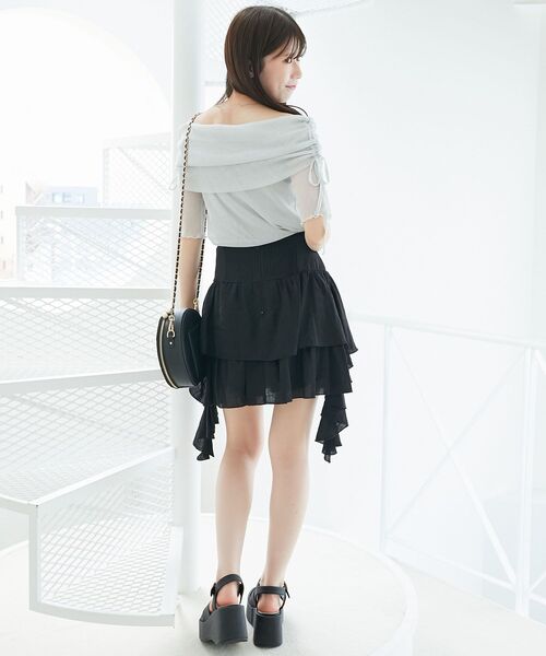 MAJESTIC LEGON(マジェスティックレゴン)の「サイドラッフルティアードミニスカパン(スカート・レディース・オフホワイト/ブラウン系その他2/ブラック・MEDIUM)」の16枚目の写真