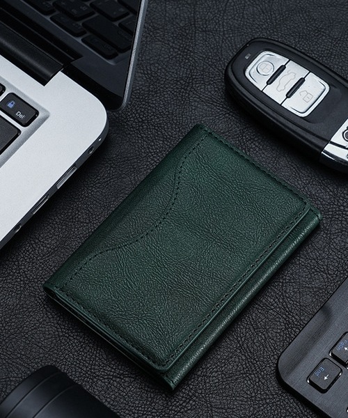 Fun & Daily(ファンアンドデイリー)の「MagSafe対応 iPhone Card Case & Wallet / アイフォン カードケース(スマホグッズ・メンズ・ネイビー/ブラウン/グリーン/ブラック/グレー・FREE)」の1枚目の写真