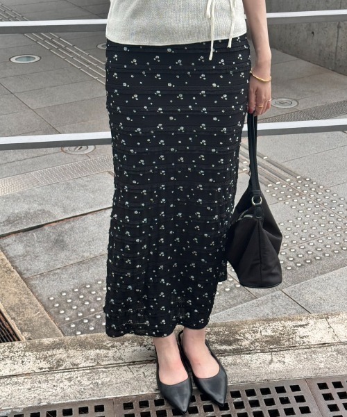 美品Vogueロングスカート(M)ブラック　レース Lace Ladies 総レース ウエストゴム仕様 ロングスカート マキシ