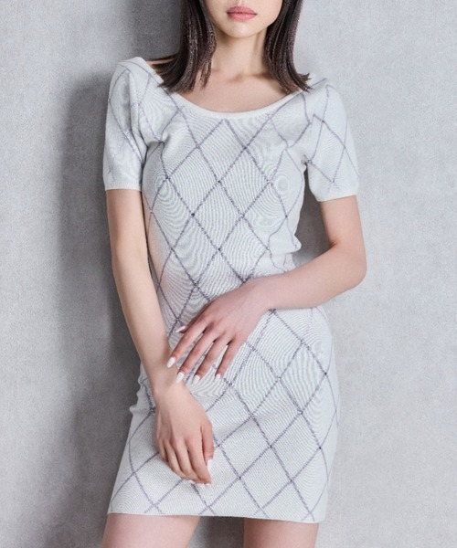 GYDA(ジェイダ)の「bijou quilting ニットワンピース(ワンピース・レディース・オフホワイト/ブラック・FREE)」の1枚目の写真
