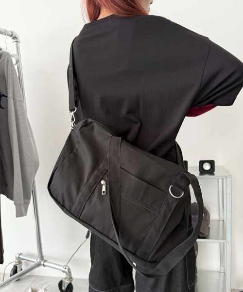 WEGO(ウィゴー)の「WEGO/2wayBIGボストンショルダー(ショルダーバッグ・レディース・ブラック系その他/その他4/ブラック系2/ナチュラル/ブラック/スカイブルー/その他2/その他1/その他3・FREE)」の16枚目の写真