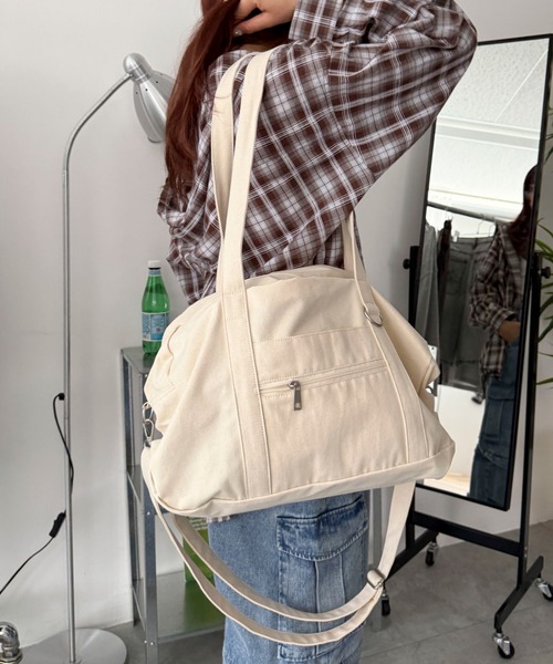 WEGO(ウィゴー)の「WEGO/2wayBIGボストンショルダー(ショルダーバッグ・レディース・ブラック系その他/その他4/ブラック系2/ナチュラル/ブラック/スカイブルー/その他2/その他1/その他3・FREE)」の21枚目の写真