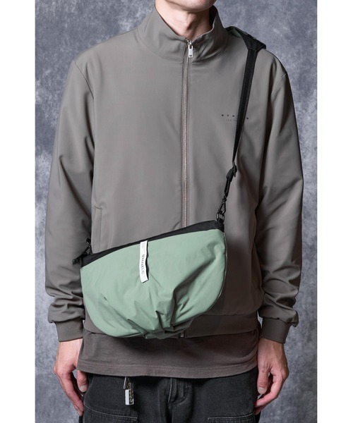 MAKAVELIC（マキャベリック）の「Soleil 2way Shoulder Bag（バックパック/リュック・メンズ・ダークネイビー/カーキ・ONESIZE）」の11枚目の写真