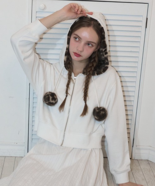 ポンポン付きファーパーカー/fur parka with pom-poms（パーカー