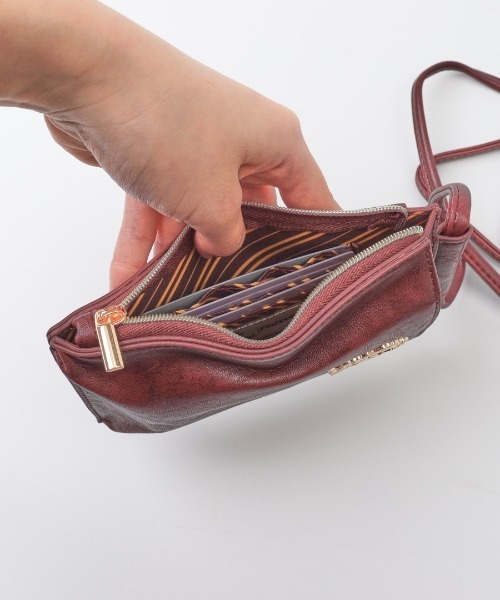 BACKYARD FAMILY(バックヤードファミリー)の「FLAPPER ハリーポッター エンブレムモバイルポシェット(ショルダーバッグ・レディース・ワインレッド/マスタード/ネイビー/ダークグリーン・FREE)」の17枚目の写真