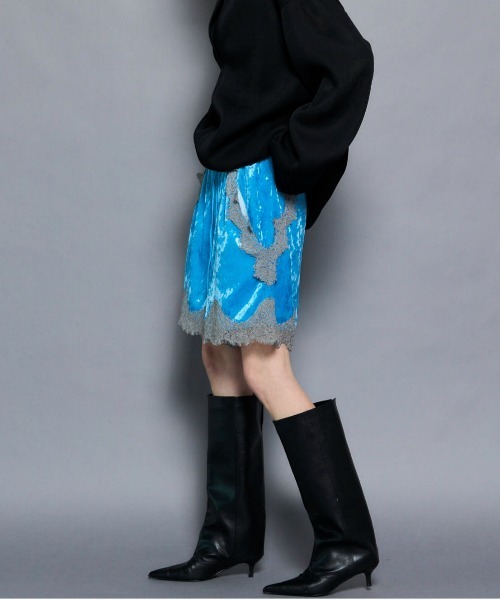 MAISON SPECIAL(メゾンスペシャル)の「Hem Lace Velour Shorts/ヘムレースベロアショートパンツ■セットアップ対応■(その他パンツ・レディース・ブラック/ブラウン/ブルー・36/38)」の12枚目の写真