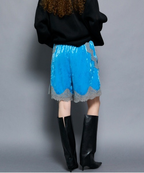 MAISON SPECIAL(メゾンスペシャル)の「Hem Lace Velour Shorts/ヘムレースベロアショートパンツ■セットアップ対応■(その他パンツ・レディース・ブラック/ブラウン/ブルー・36/38)」の13枚目の写真