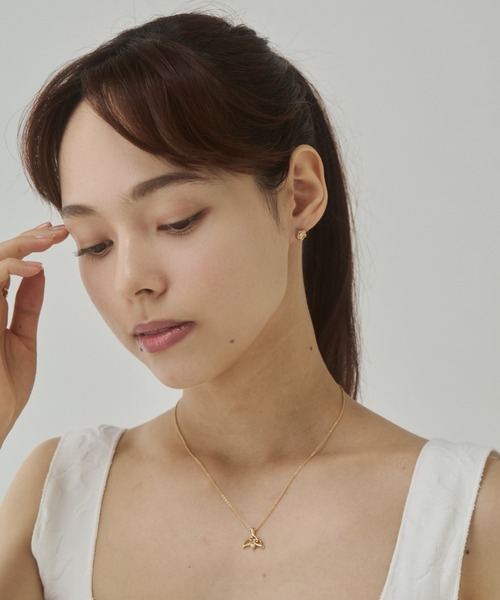 ciite' surgical stainless(シーテサージカルステンレス)の「【 金属アレルギー対応 】フラワービジュー ミニピアス サージカルステンレス(両耳用)(ピアス(両耳用)・レディース・ゴールド/シルバー・FREE)」の12枚目の写真