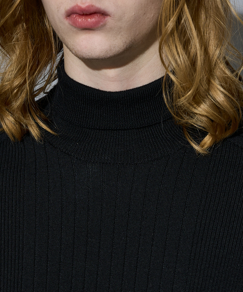 5351 POUR LES HOMMES（ゴーサンゴーイチプールオム）の「【25AW】ホールガーメント タートルネックニット（ニット/セーター・メンズ・ブルー/ブラック/ホワイト・50/48/46/44）」の7枚目の写真