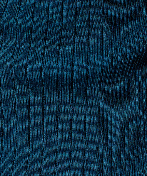 5351 POUR LES HOMMES（ゴーサンゴーイチプールオム）の「【25AW】ホールガーメント タートルネックニット（ニット/セーター・メンズ・ブルー/ブラック/ホワイト・50/48/46/44）」の19枚目の写真