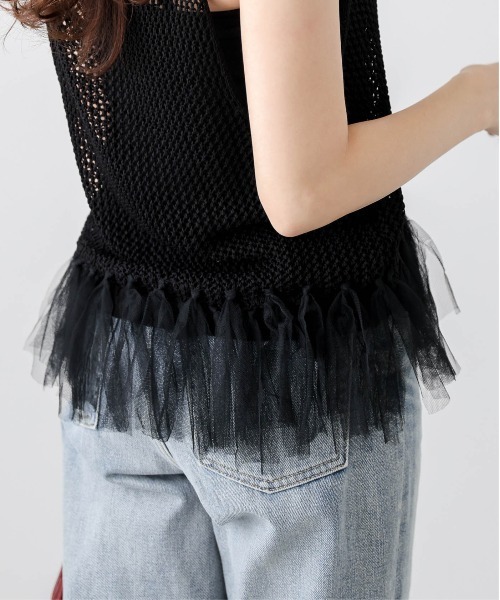AMELY(エミリー)の「チュールヘムニットベスト(ニット/セーター・レディース・グレー/ブラック/ベージュ・フリー)」の13枚目の写真