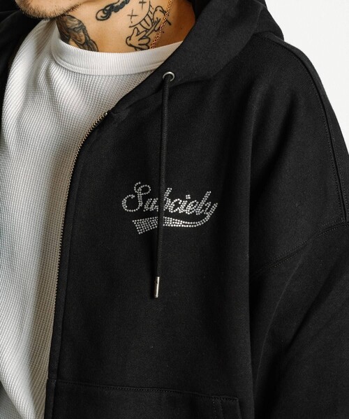 Subciety(サブサエティ)の「Rhinestone zip hoodie(ベスト・メンズ・ブラック/チャコールグレー/グレー・X-LARGE/LARGE/MEDIUM/SMALL)」の19枚目の写真
