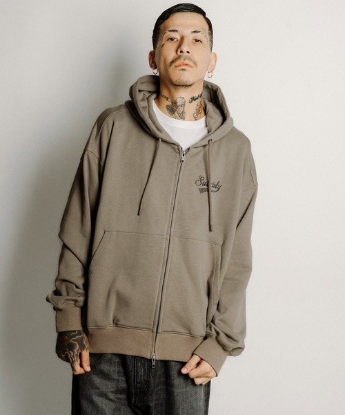 Subciety(サブサエティ)の「Rhinestone zip hoodie(ベスト・メンズ・ブラック/チャコールグレー/グレー・X-LARGE/LARGE/MEDIUM/SMALL)」の14枚目の写真