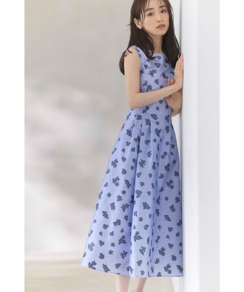TOCCA(トッカ)の「BOUQUET OF BEAUTY ドレス(ワンピース・レディース・ブラック系7/スカイブルー系7・0/00/6/4/2)」の4枚目の写真