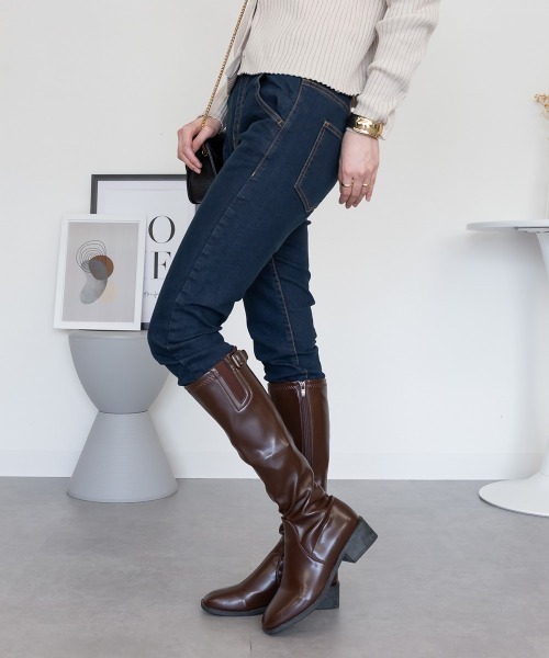 RCD(アールシーディー)の「総ゴムウエストスキニーデニムパンツ(その他パンツ・レディース・ブルー/ワンウォッシュ/ネイビー・M/L/LL/4L/3L)」の12枚目の写真