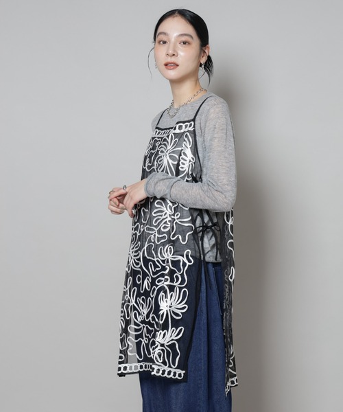 sara mallika(サラ マリカ)の「Sara mallika/TULLETAPEEMBRIODERY CAMI DRESS(ワンピース・レディース・ベージュ系その他/ブラック・FREE)」の11枚目の写真