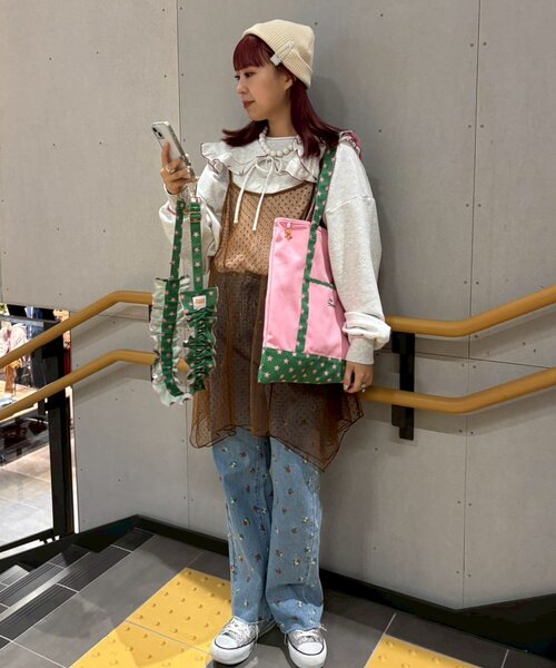 HELLO.SANFRANCISCO（ハローサンフランシスコ）の「(momo企画)【HELLO.SANFRANCISCO】スマホショルダー付き推し活トートBAG（ショルダーバッグ・レディース・ピンク/イエロー/ネイビー・ONE SIZE）」の12枚目の写真