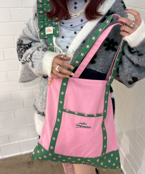 HELLO.SANFRANCISCO（ハローサンフランシスコ）の「(momo企画)【HELLO.SANFRANCISCO】スマホショルダー付き推し活トートBAG（ショルダーバッグ・レディース・ピンク/イエロー/ネイビー・ONE SIZE）」の15枚目の写真