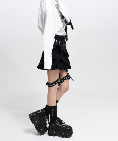 REFLEM（レフレム）の「『REFLEM/レフレム』ガーターベルト付きフリルスカート（スカート・レディース・ブラック/グレー・FREE）」の11枚目の写真