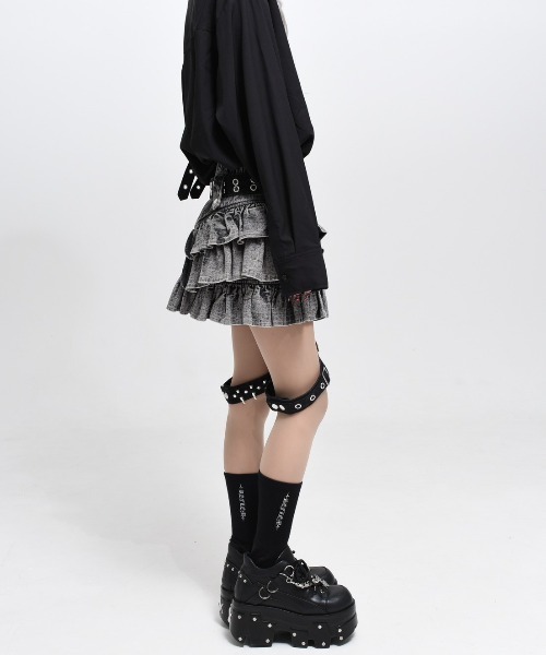REFLEM（レフレム）の「『REFLEM/レフレム』ガーターベルト付きフリルスカート（スカート・レディース・ブラック/グレー・FREE）」の6枚目の写真