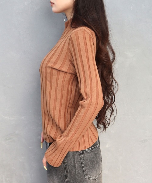 CECIL McBEE(セシルマクビー)の「リブハーフジッププルオーバー(ニット/セーター・レディース・ブラック/オフホワイト/ブラウン・MEDIUM)」の5枚目の写真