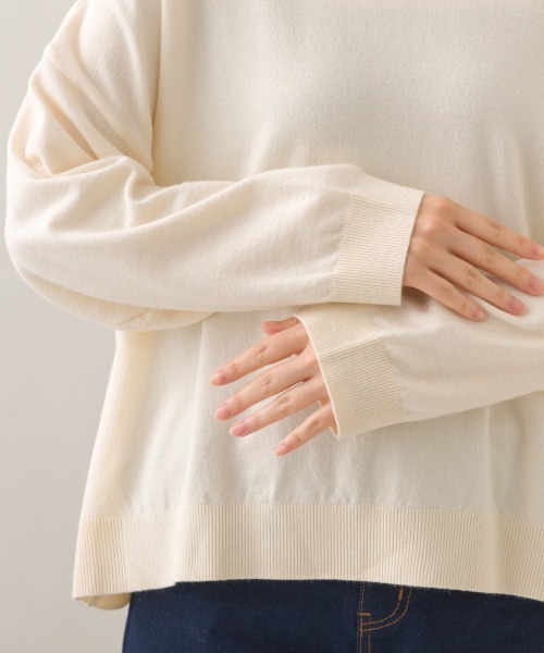 OMNES(オムネス)の「ハイゲージポロニット1つボタンプルオーバー(ニット/セーター・レディース・オフホワイト/レッド/ブラウン/ダークグレー・FREE)」の17枚目の写真