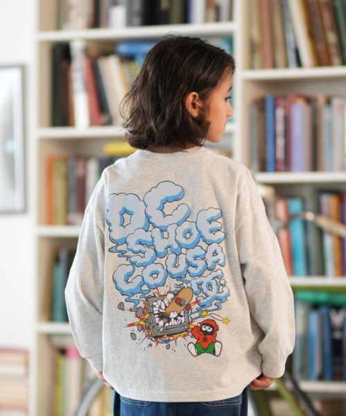 DC(ディーシー)の「DC/ディーシー 25 KD CLASH DECK LS キッズ ロンT YLT254519(Tシャツ/カットソー・キッズ・ライトグレー/スミクロ/ブラック・130cm/140cm/150cm/160cm/100cm/110cm/120cm)」の3枚目の写真