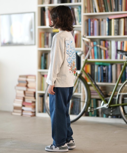 DC(ディーシー)の「DC/ディーシー 25 KD CLASH DECK LS キッズ ロンT YLT254519(Tシャツ/カットソー・キッズ・ライトグレー/スミクロ/ブラック・130cm/140cm/150cm/160cm/100cm/110cm/120cm)」の6枚目の写真