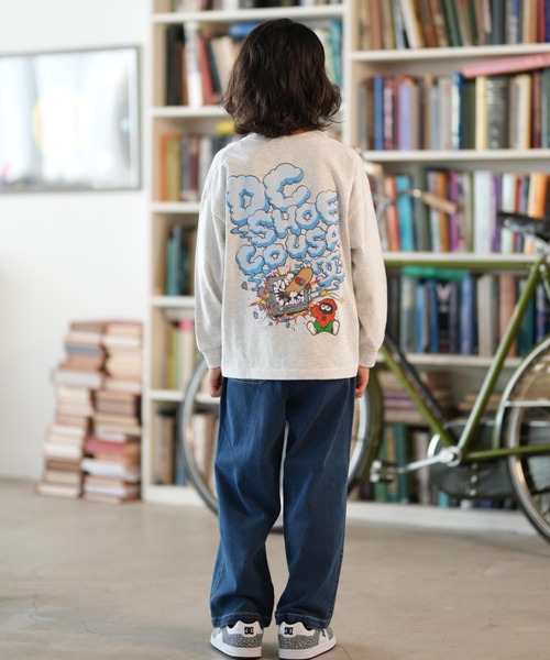 DC(ディーシー)の「DC/ディーシー 25 KD CLASH DECK LS キッズ ロンT YLT254519(Tシャツ/カットソー・キッズ・ライトグレー/スミクロ/ブラック・130cm/140cm/150cm/160cm/100cm/110cm/120cm)」の12枚目の写真