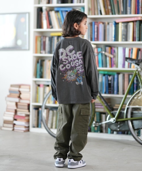 DC(ディーシー)の「DC/ディーシー 25 KD CLASH DECK LS キッズ ロンT YLT254519(Tシャツ/カットソー・キッズ・ライトグレー/スミクロ/ブラック・130cm/140cm/150cm/160cm/100cm/110cm/120cm)」の14枚目の写真