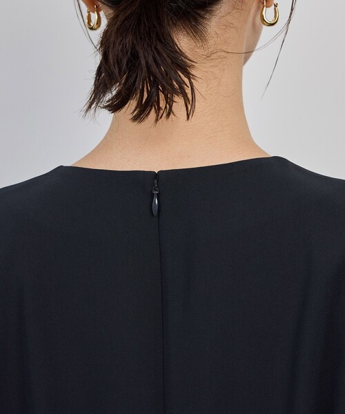 ROPE'（ロペ）の「トリアセダブルクロス ウエストコンシャスワンピース/イージーケア・セットアップ対応・25AW（ワンピース・レディース・ネイビー・38/36/40）」の10枚目の写真