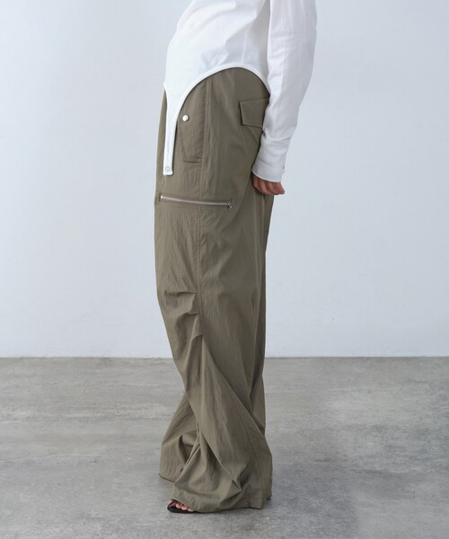 CODE A(コードエー)の「Airy volume cargo(その他パンツ・レディース・グレー/カーキ・38/36)」の14枚目の写真
