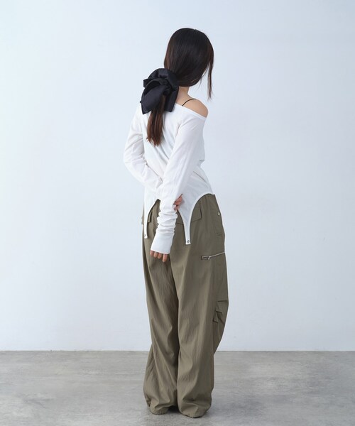 CODE A(コードエー)の「Airy volume cargo(その他パンツ・レディース・グレー/カーキ・38/36)」の18枚目の写真