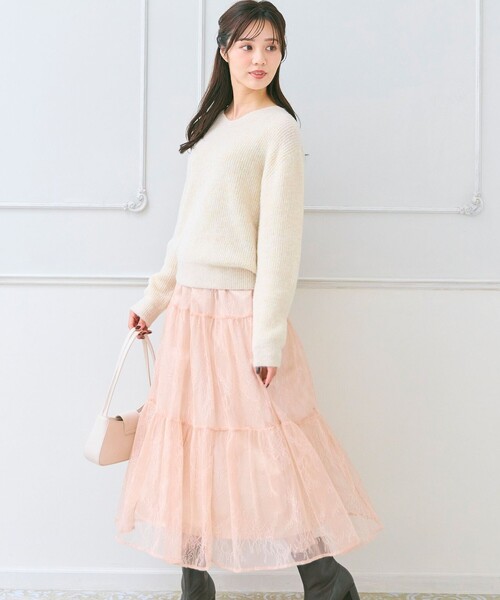 Feroux(フェルゥ)の「ニット×ティアードレース スカート(セットアップ・レディース・グレー系/アイボリー系・MEDIUM/SMALL)」の16枚目の写真