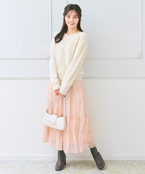 Feroux(フェルゥ)の「ニット×ティアードレース スカート(セットアップ・レディース・グレー系/アイボリー系・MEDIUM/SMALL)」の17枚目の写真