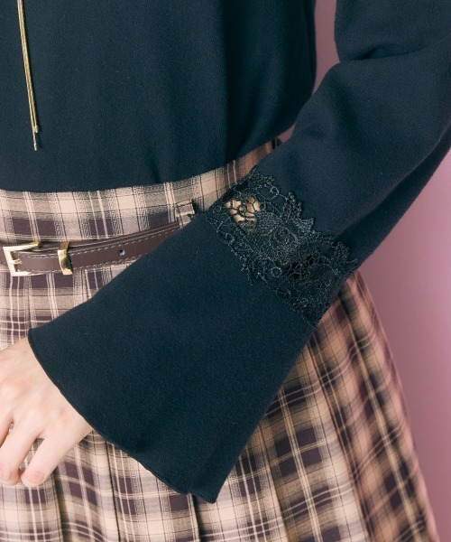 marun(マルン)の「<大きいサイズ> 袖口レース切替トップス marun(Tシャツ/カットソー・レディース・ブラック/アイボリー・L/5L/4L/3L/LL)」の21枚目の写真