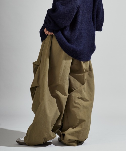 Chick（チック）の「Check Scarf-Attached Nylon Super Wide Pants / チェックスカーフ付き ナイロンスーパーワイドパンツ（その他パンツ・レディース・ブラック/グリーン・S/M）」の12枚目の写真