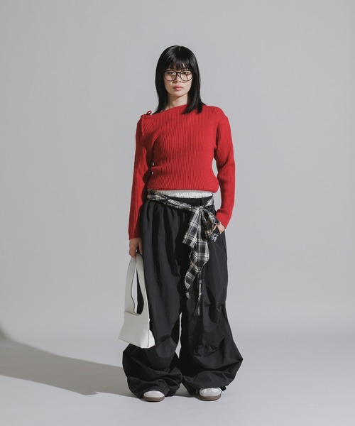 Chick（チック）の「Check Scarf-Attached Nylon Super Wide Pants / チェックスカーフ付き ナイロンスーパーワイドパンツ（その他パンツ・レディース・ブラック/グリーン・S/M）」の7枚目の写真
