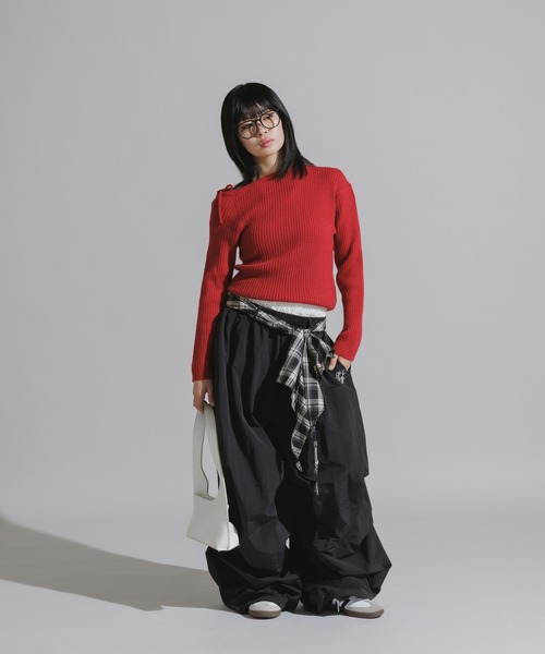 Chick（チック）の「Check Scarf-Attached Nylon Super Wide Pants / チェックスカーフ付き ナイロンスーパーワイドパンツ（その他パンツ・レディース・ブラック/グリーン・S/M）」の8枚目の写真