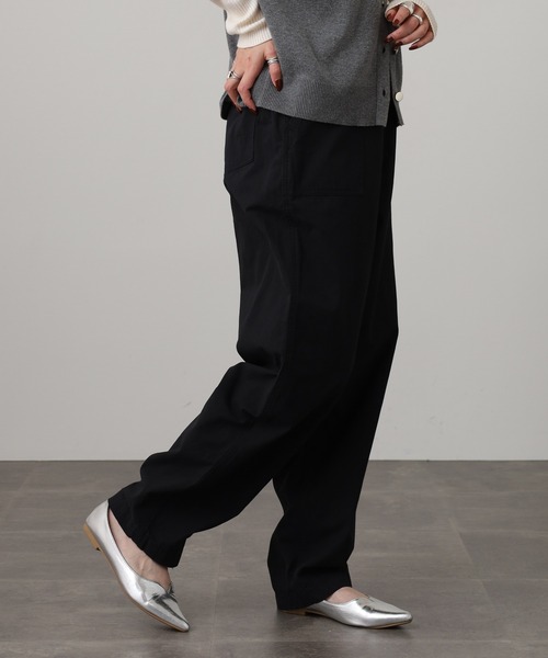 OMNES（オムネス）の「ダンプベイカーパンツ（その他パンツ・レディース・ブルー/アイボリー/カーキ/ブラック・M/L）」の12枚目の写真