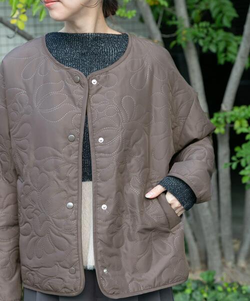 ノーカラー中綿ブルゾン（ノーカラージャケット）｜ITEMS