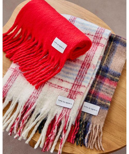 To b. by agnes b.(トゥービーバイアニエスベー)の「チェック マフラー(マフラー・レディース・レッド・FREE)」の3枚目の写真