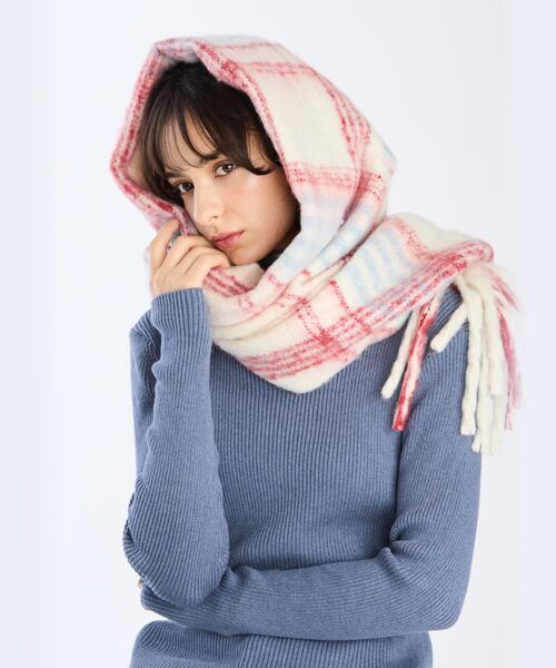 To b. by agnes b.(トゥービーバイアニエスベー)の「チェック マフラー(マフラー・レディース・レッド・FREE)」の7枚目の写真