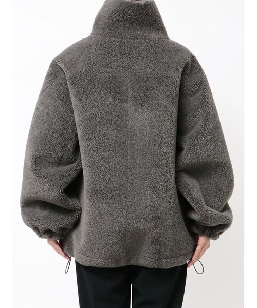 ELENDEEK（エレンディーク）の「2WAYボアフェイクレザーコート（その他アウター・レディース・グレー/オフホワイト/ブラック・02/01）」の10枚目の写真