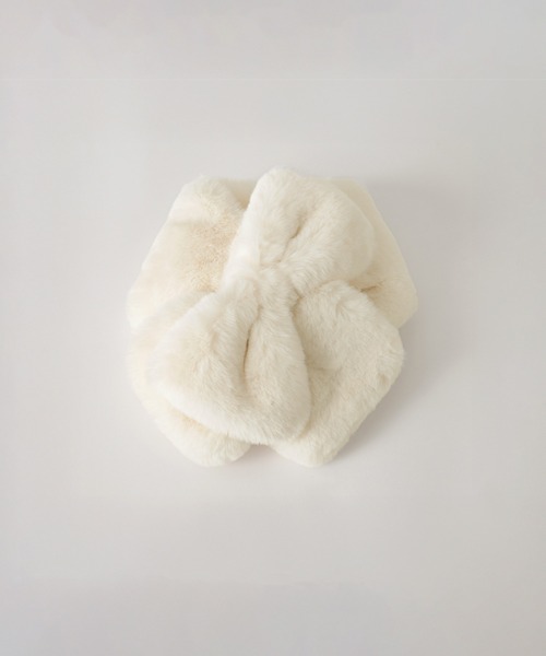 coca（coca）（コカ）の「【WEB限定セール】キッズ　フェイクファーリボンティペット（マフラー・キッズ・アイボリー/ピンク・ONE SIZE）」の21枚目の写真